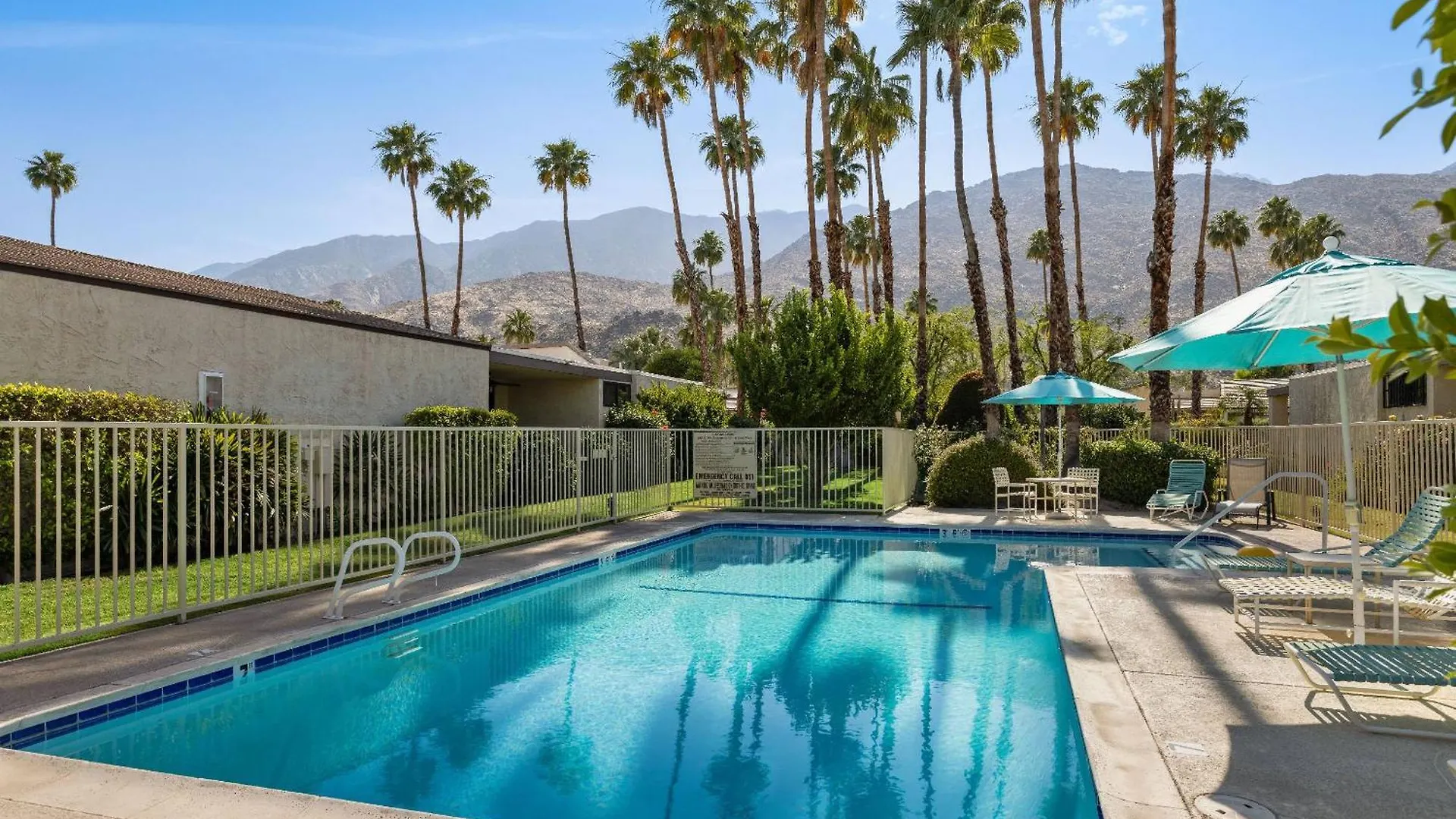 Holiday home *Condo - 490 E Via Ensenada Cir, 92264 Palm Springs