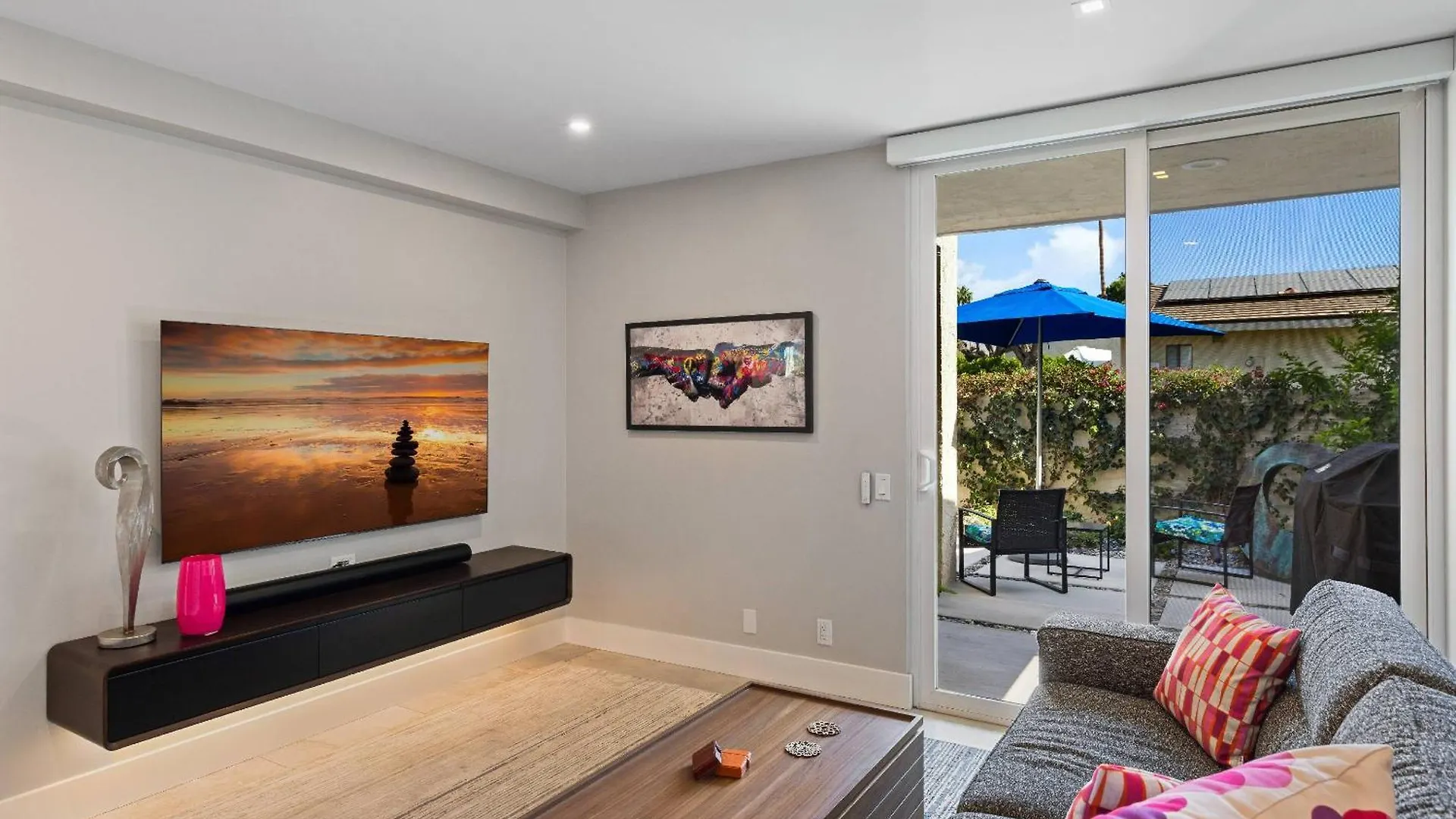 Feriehus *Condo - 490 E Via Ensenada Cir, 92264 Palm Springs